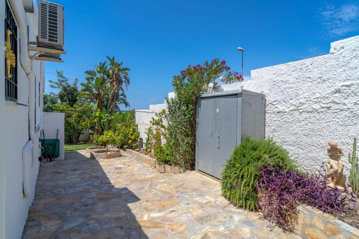 Ballyraine Nerja Exterior photo