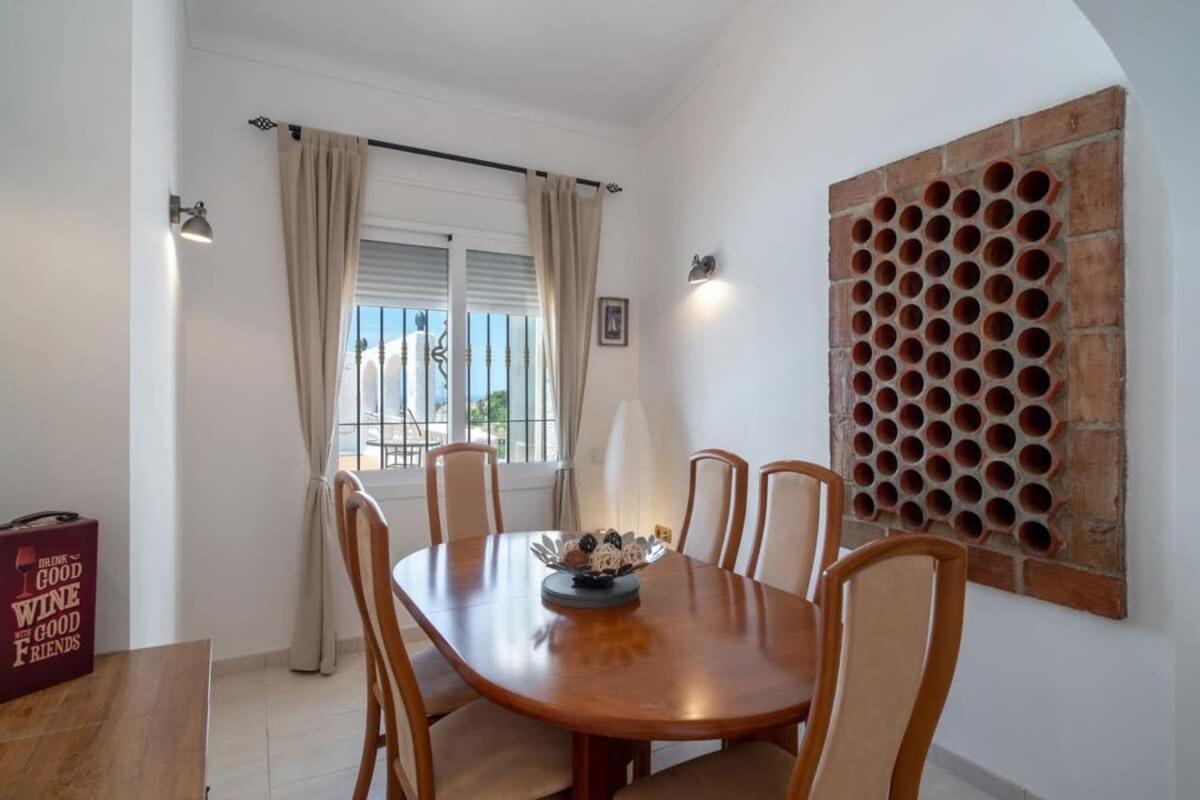 Ballyraine Nerja Exterior photo