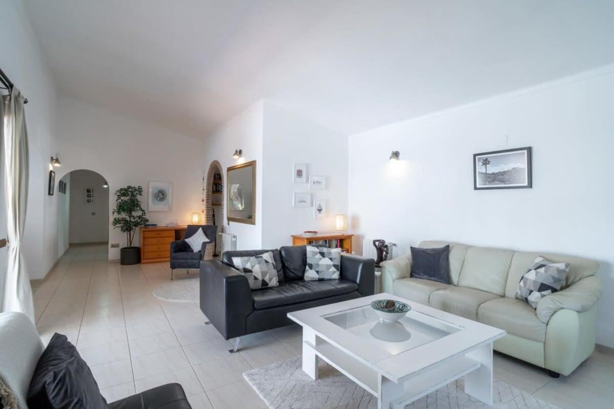 Ballyraine Nerja Exterior photo